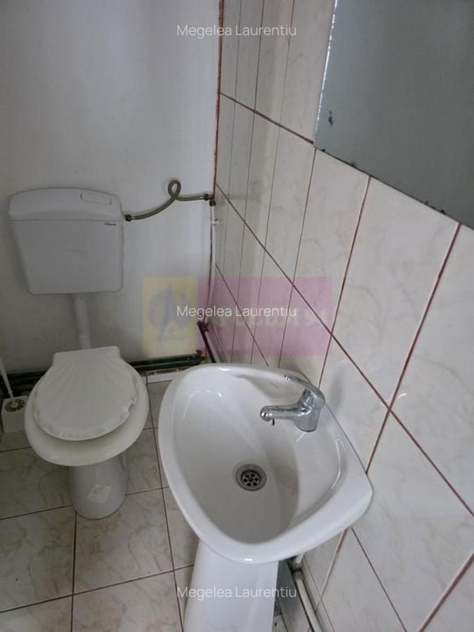 Casa de vanzare cu 3 camere in Campina - 25