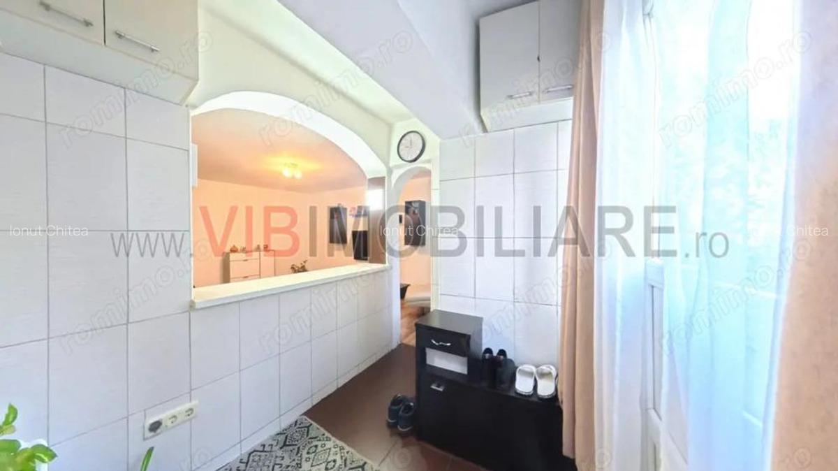 Comuna 1 Decembrie - apartament 4 camere renovat - 3