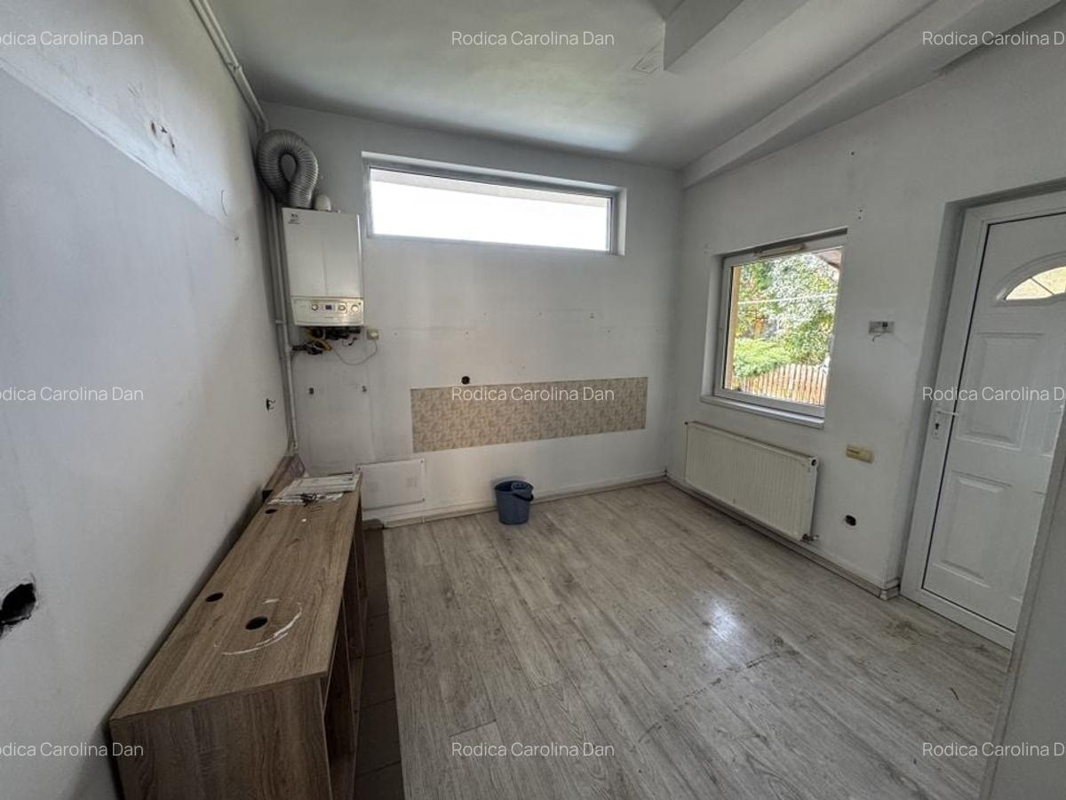 Spațiu pretabil cabinet, birouri, salon - Strada Călărașilor, 92 mp - 1