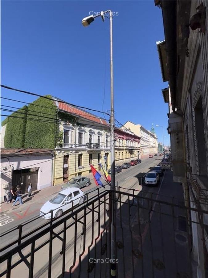 Apartament cu 4 camere semidecomandat în Ultracentral - 7