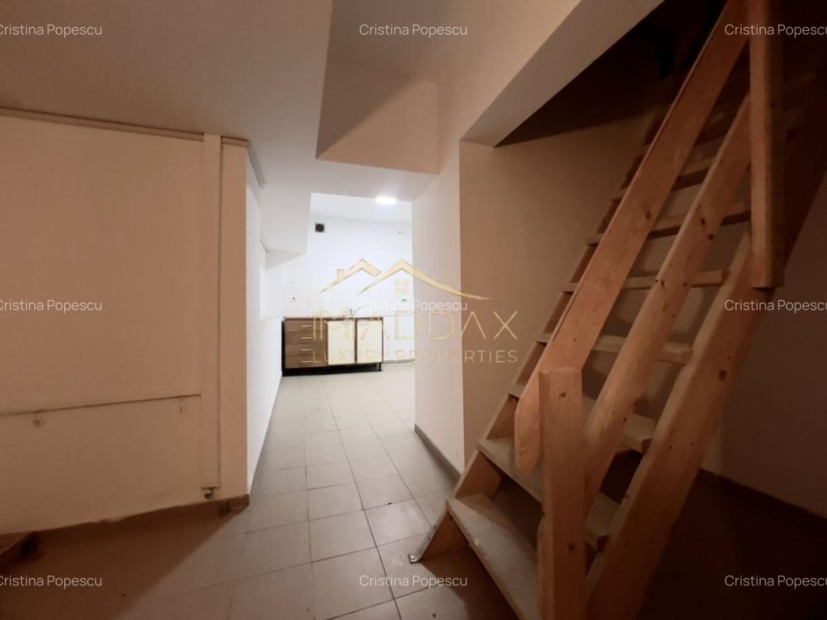 Spatiu Comercial Stradal de Inchiriat | Vanzare | 240mp - 38