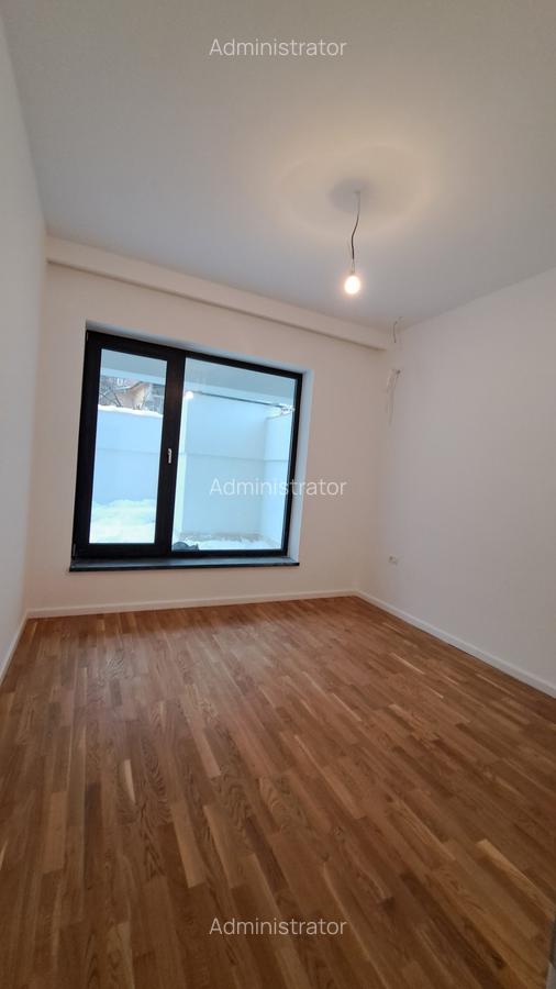 Apartament cu 2 camere semidecomandat în 13 Septembrie - 11