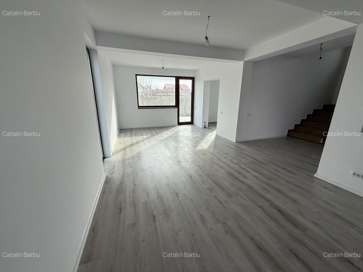 <Casa individuala P+1E> 4 camere 2 bai 320mp teren - 16