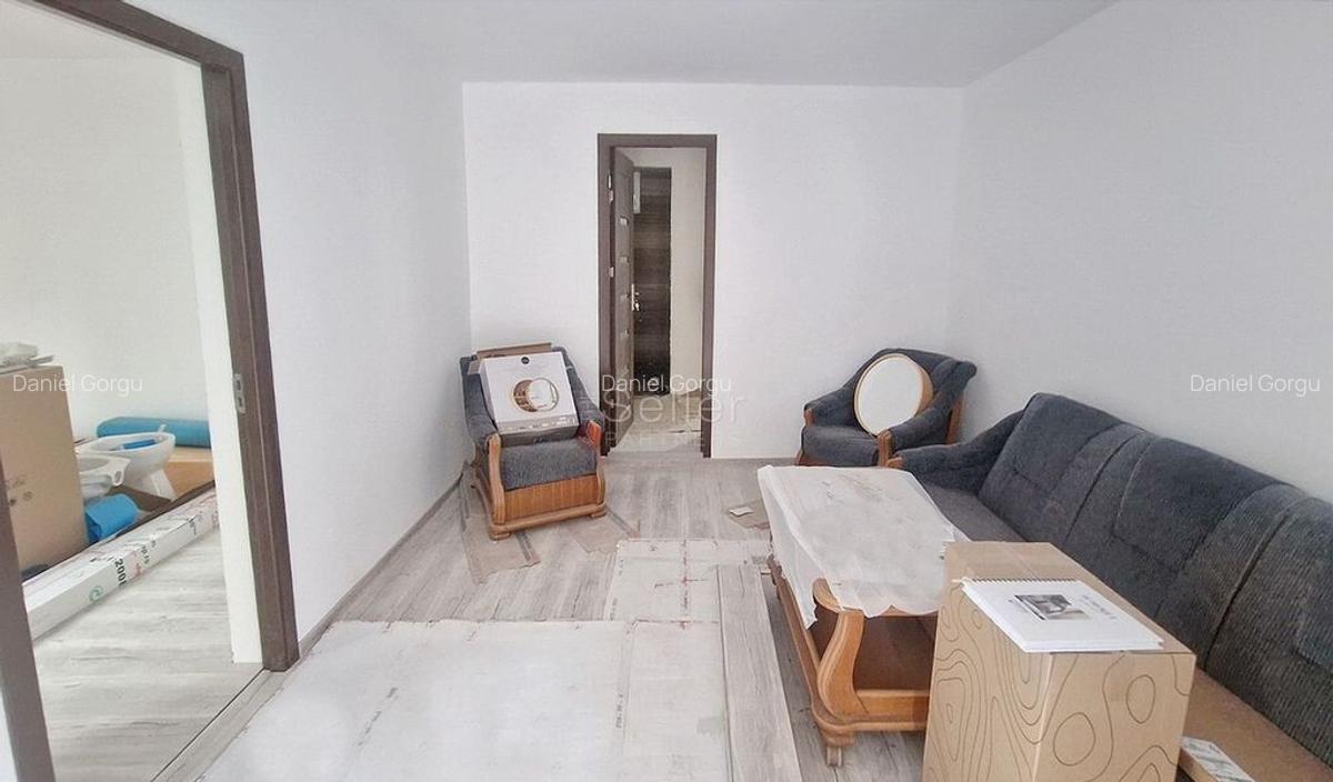 Aproape De Castelul Cantacuzino - 6 Aproape De Castelul Cantacuzino - 6