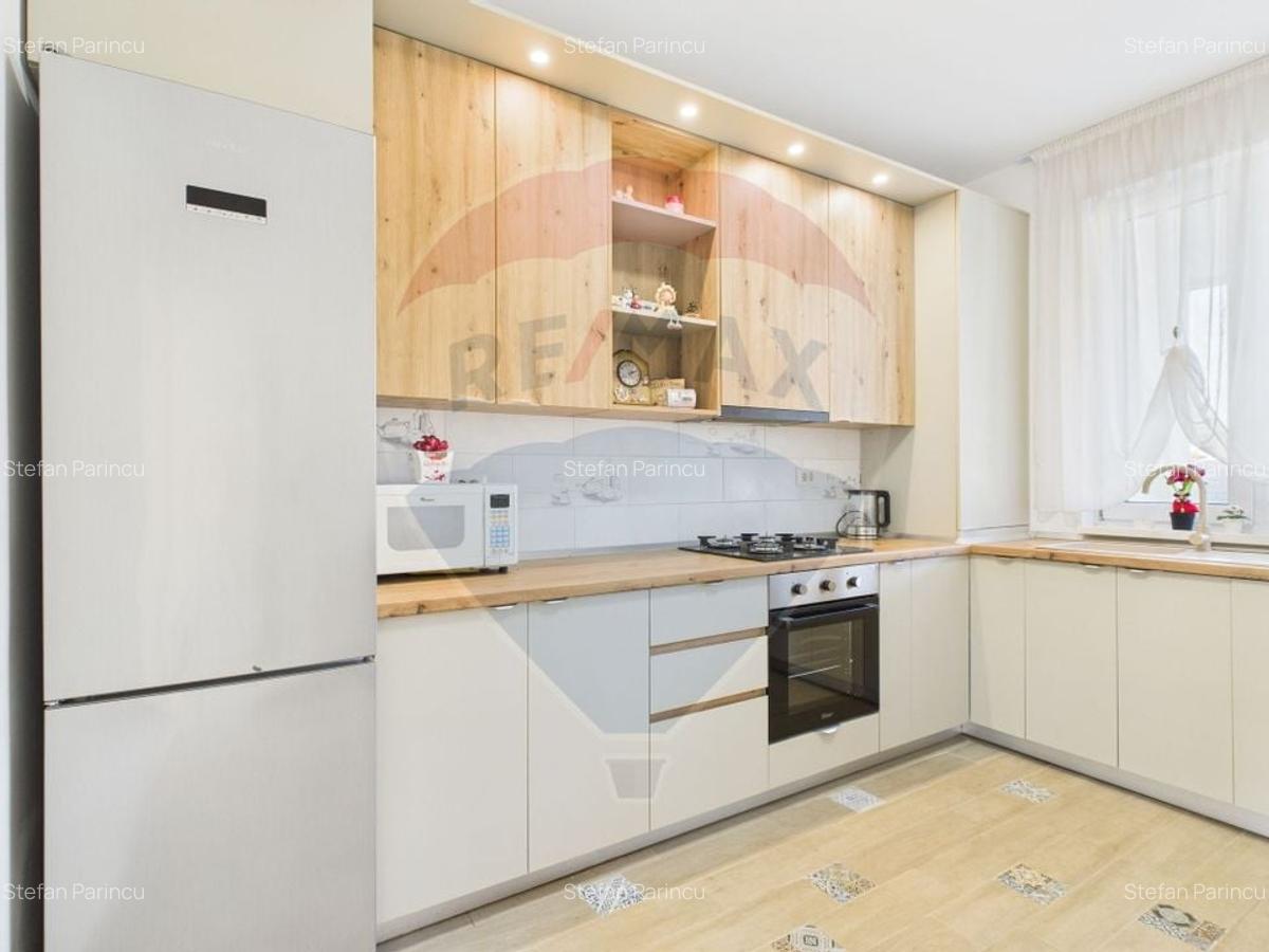 Vila de vanzare cu 4 camere, frumos mobilata si 500mp teren, Corbeanca - 7