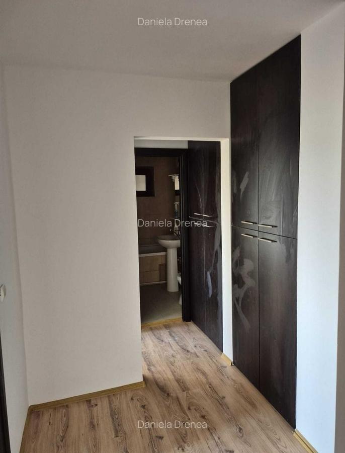 2 camere Micro 17 pret 59500 euro - 2