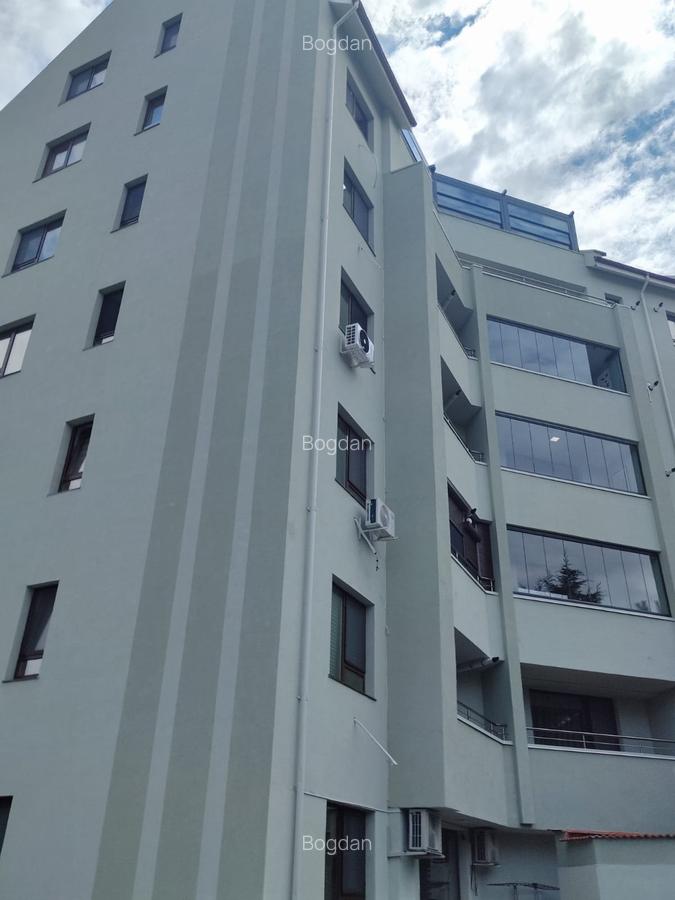 Apartament cu 3 camere nedecomandat în Titan - 13