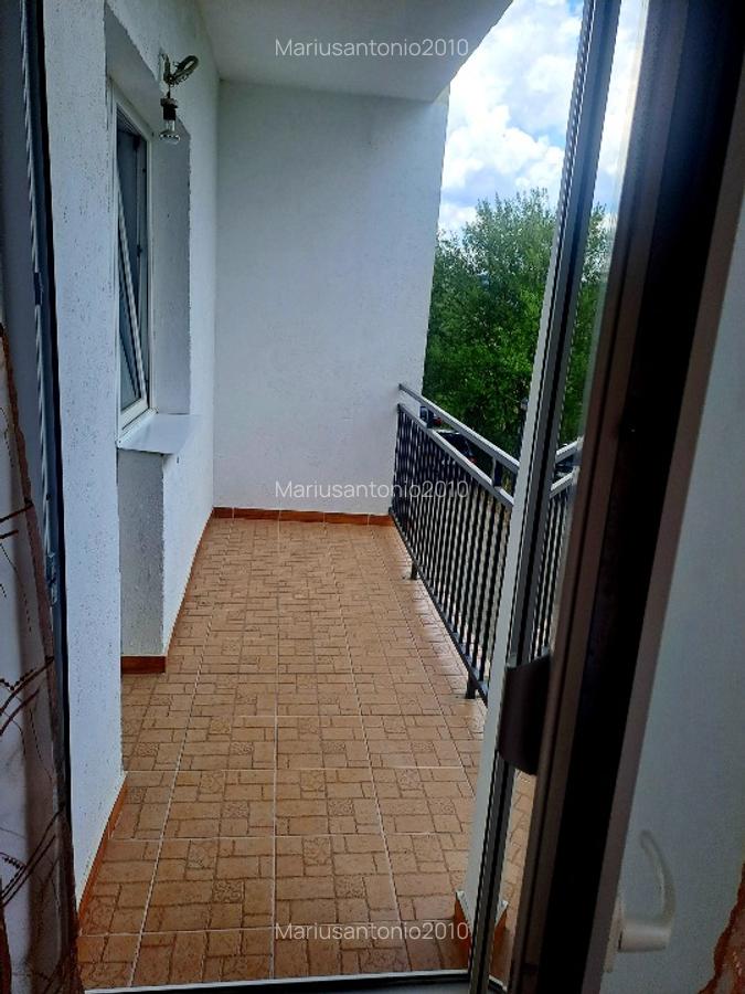 Închiriez apartament Modern cu două camere - 10