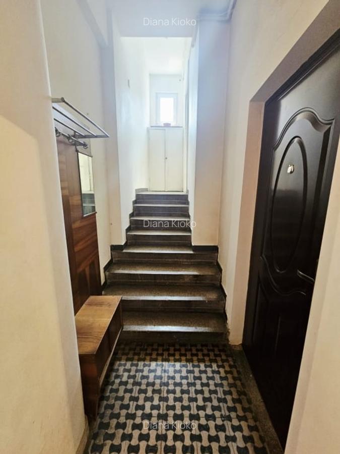 Apartament in Vila Parter Inalt Garaj propriu Unirii strada Cuza Voda - 15