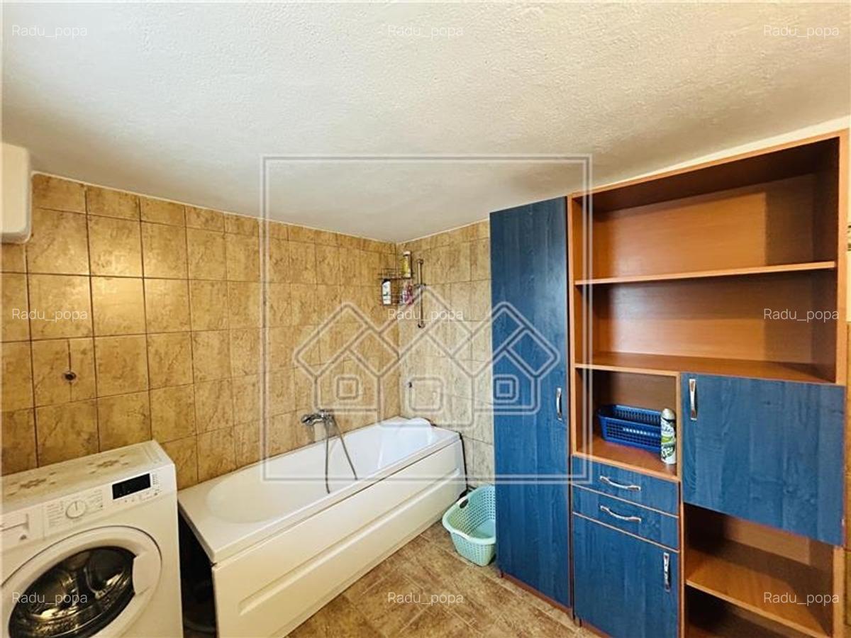 Casa in Sibiu - Vurpar - 2 constructii in curte - Gradina mare - 20