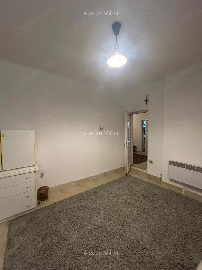 De vanzare apartament 3 camere zona Centrul Civic cu 11 Iunie - 2 De vanzare apartament 3 camere zona Centrul Civic cu 11 Iunie - 2