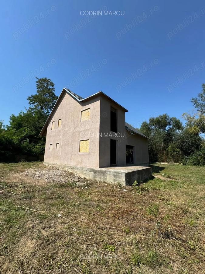 Vand casa structura lemn la rosu - 3