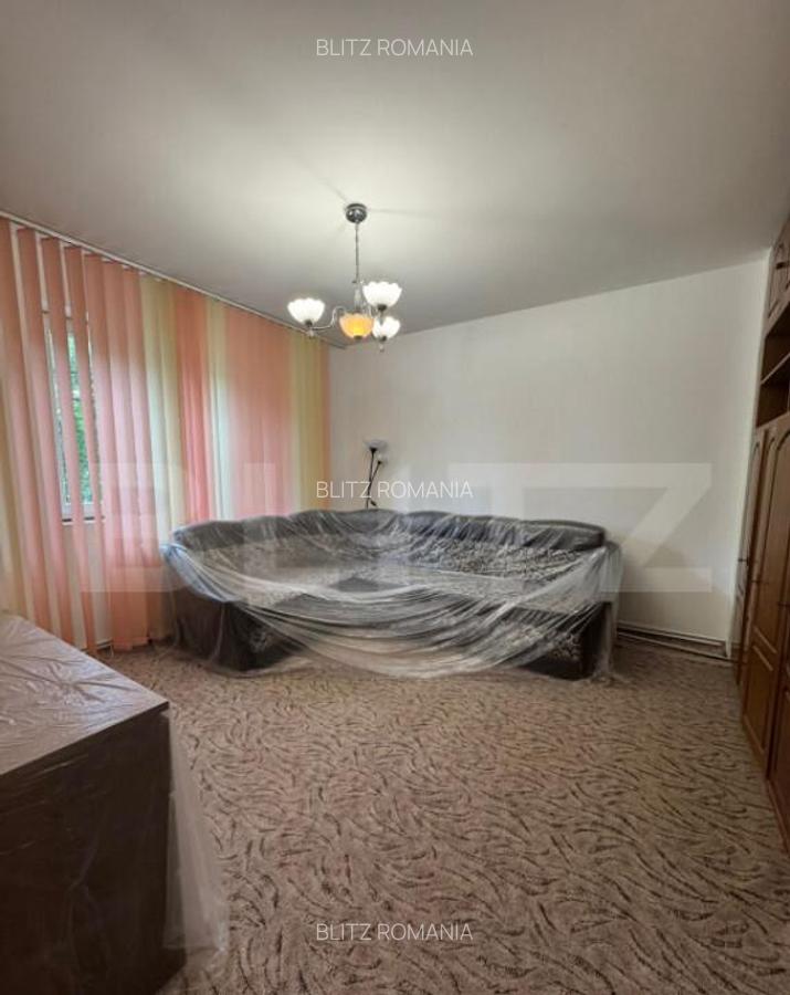 Apartament de vanzare, cu 2 camere, 54 mp, zona Margeanului - 5
