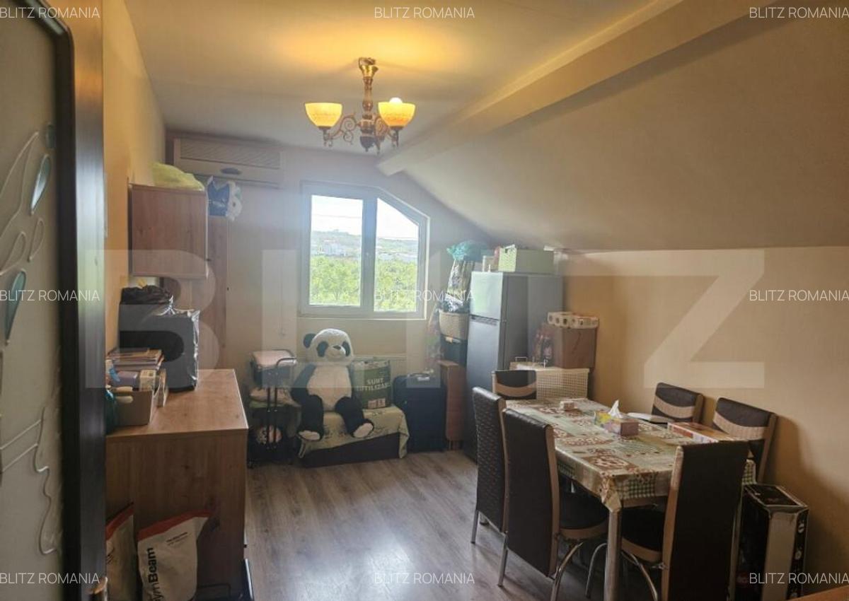 Casa de vanzare, cu 4 camere, 120 mp, zona Carpenului - 11