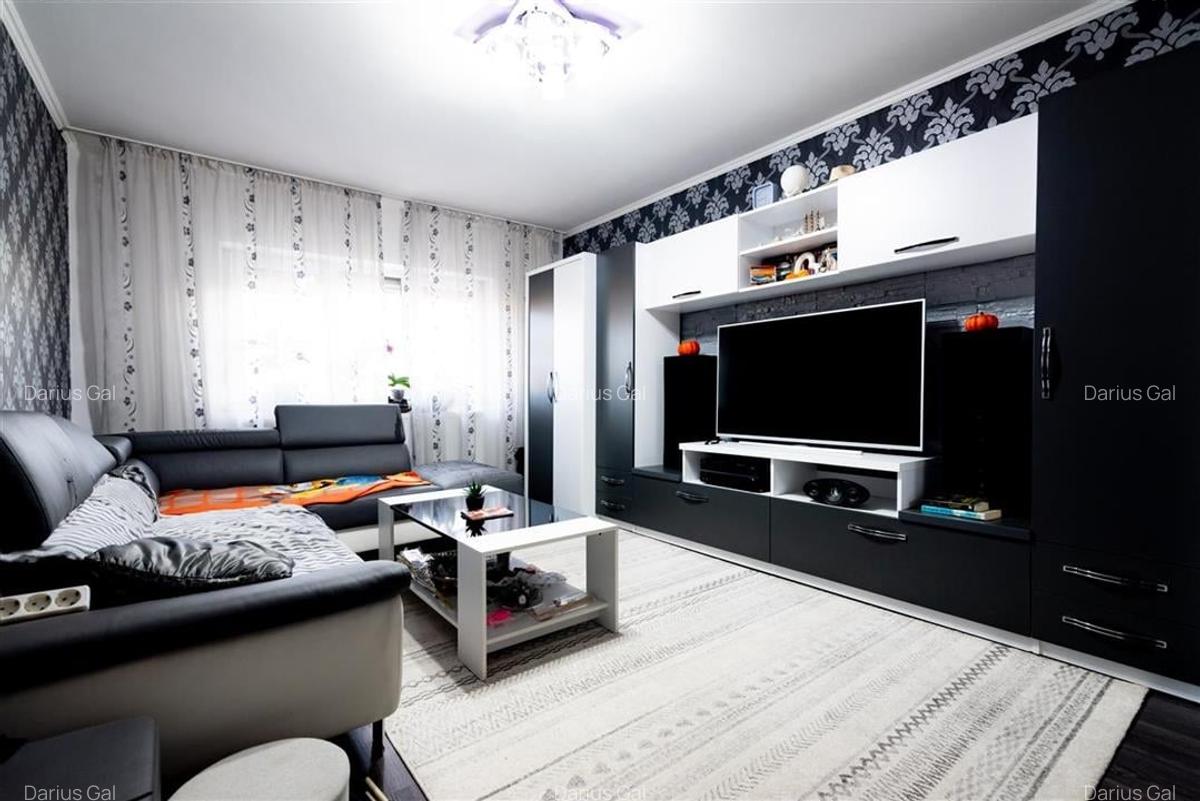 Apartament cu 2 camere decomandat în Rogerius - 4