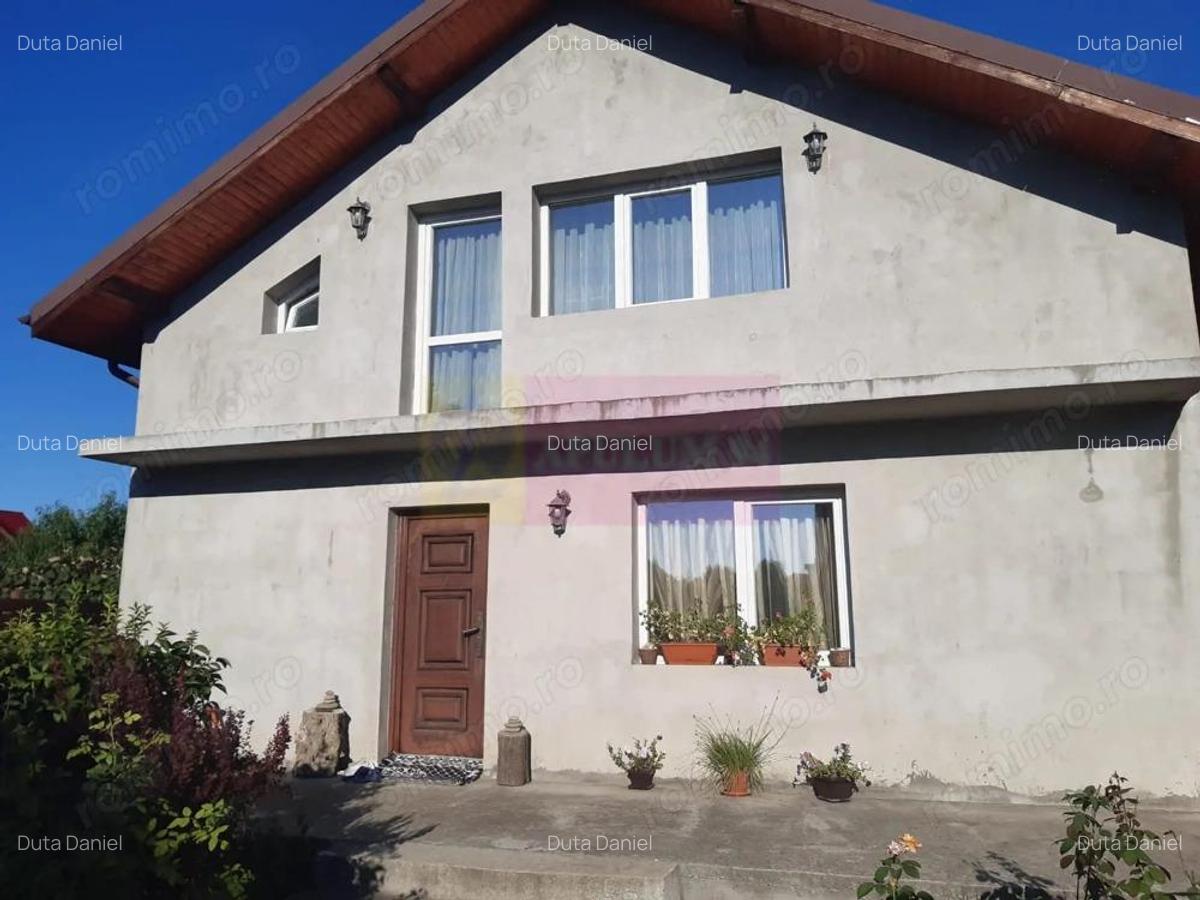 Casa P+M Pope?ti Leordeni - 9