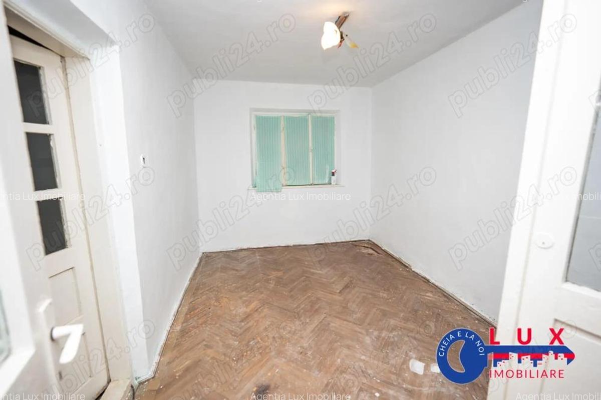 ID 6719 DE VANZARE - Casa in Zona Pacii - 13