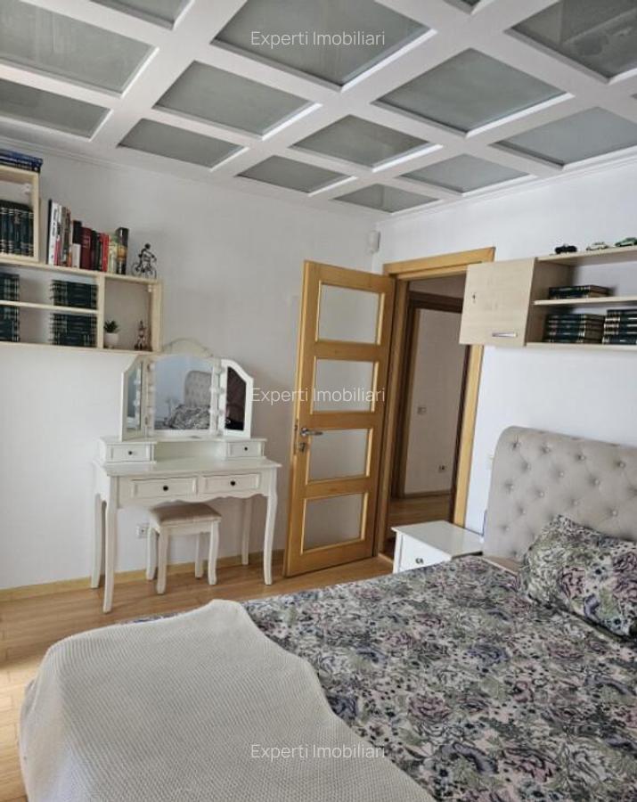 Apartament 4 camere zona Trocadero - 3
