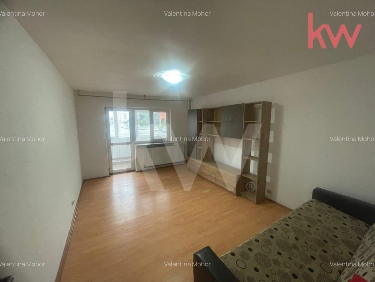 Apartament Decomandat 3 Camere, 1 Mai, Ion Oblemenco - 4