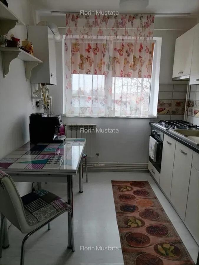 Apartament 2 camere confort 1 la Cheie, Calea Galati, etaj 3/4 - 4