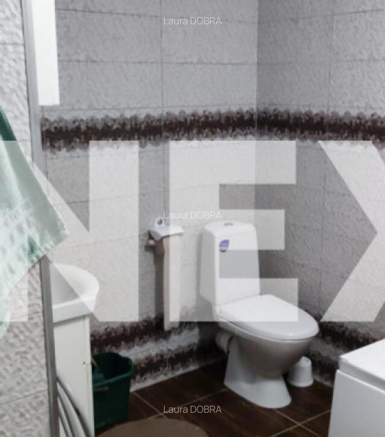 Vila spa?ioasa cu garaj, aproape de centrul Bascovului - 5