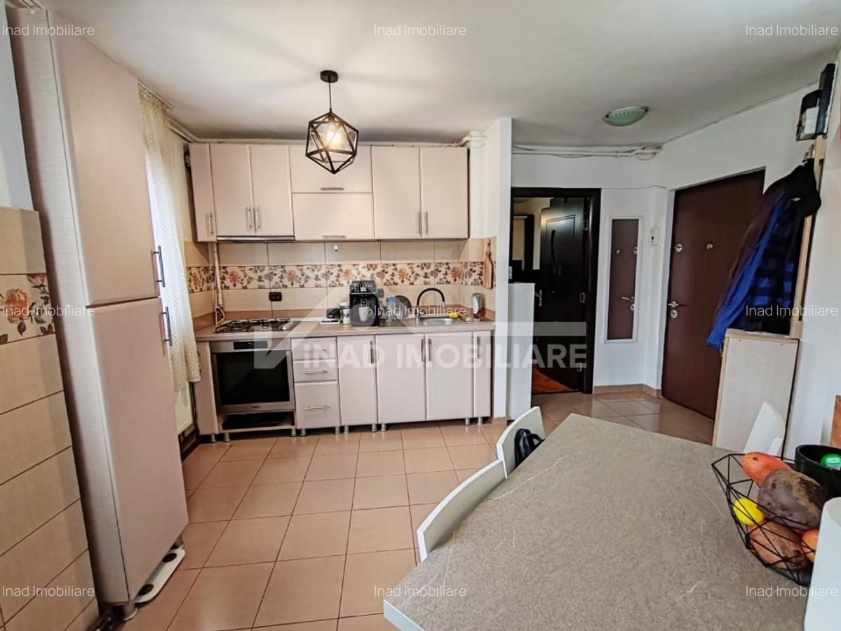 Apartament cu 2 camere, 2 balcoane, 1 boxa, Marasti Strada Lacul Rosu - 4