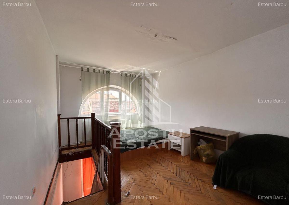 4 camere decomndat Pia?a Unirii | Terasa, parcare in c... - 11