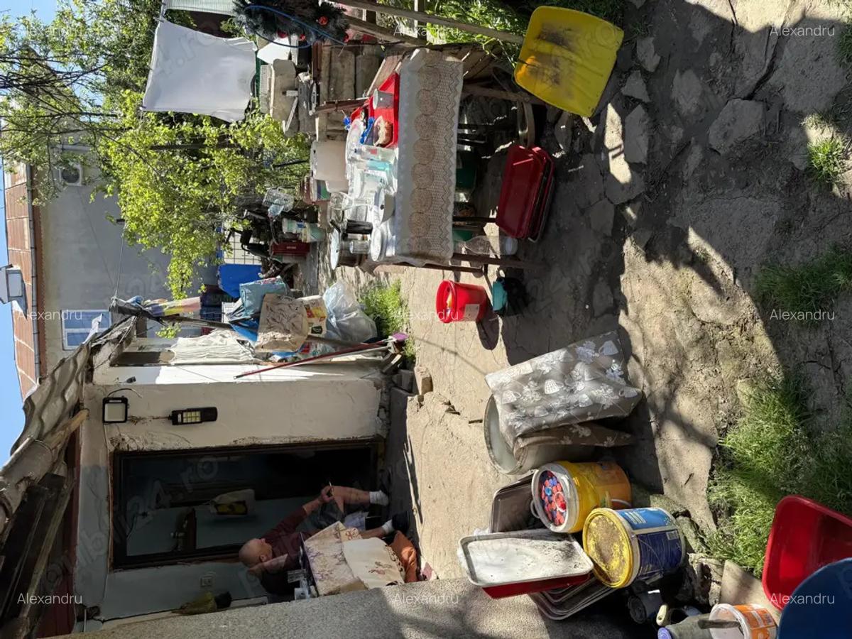 Theodor Pallady ! Pozitie top ! Casa + teren , str. Drumul Lunca Jaristei ! - 8