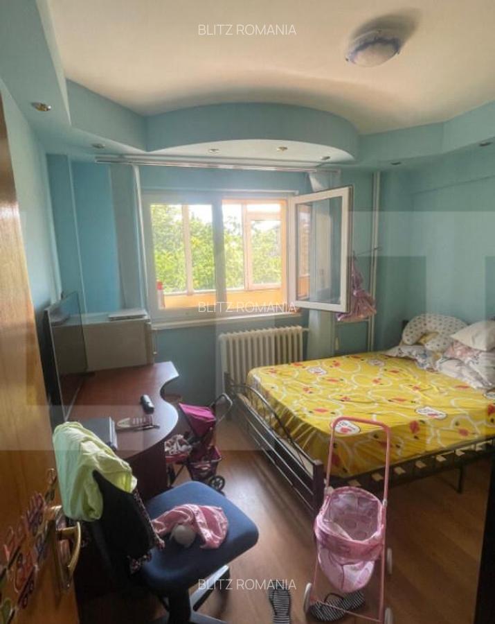 Apartament cu 3 camere, 73 mp + balcon, etaj 3/4, Doamna Ghi - 4