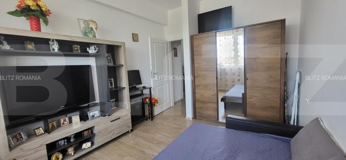 De Vanzare Apartament 2 Camere - 11