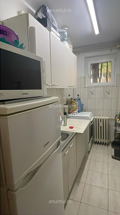 Bucur Obor, metrou - 10