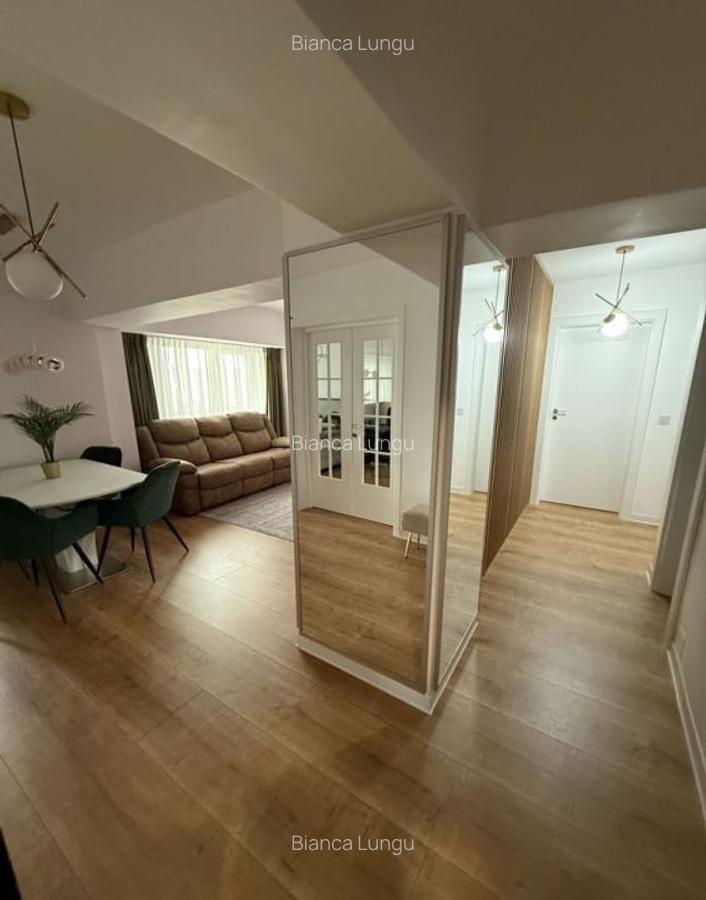Apartament de 3 camere ( Complet Renovat )-Unirii - 1