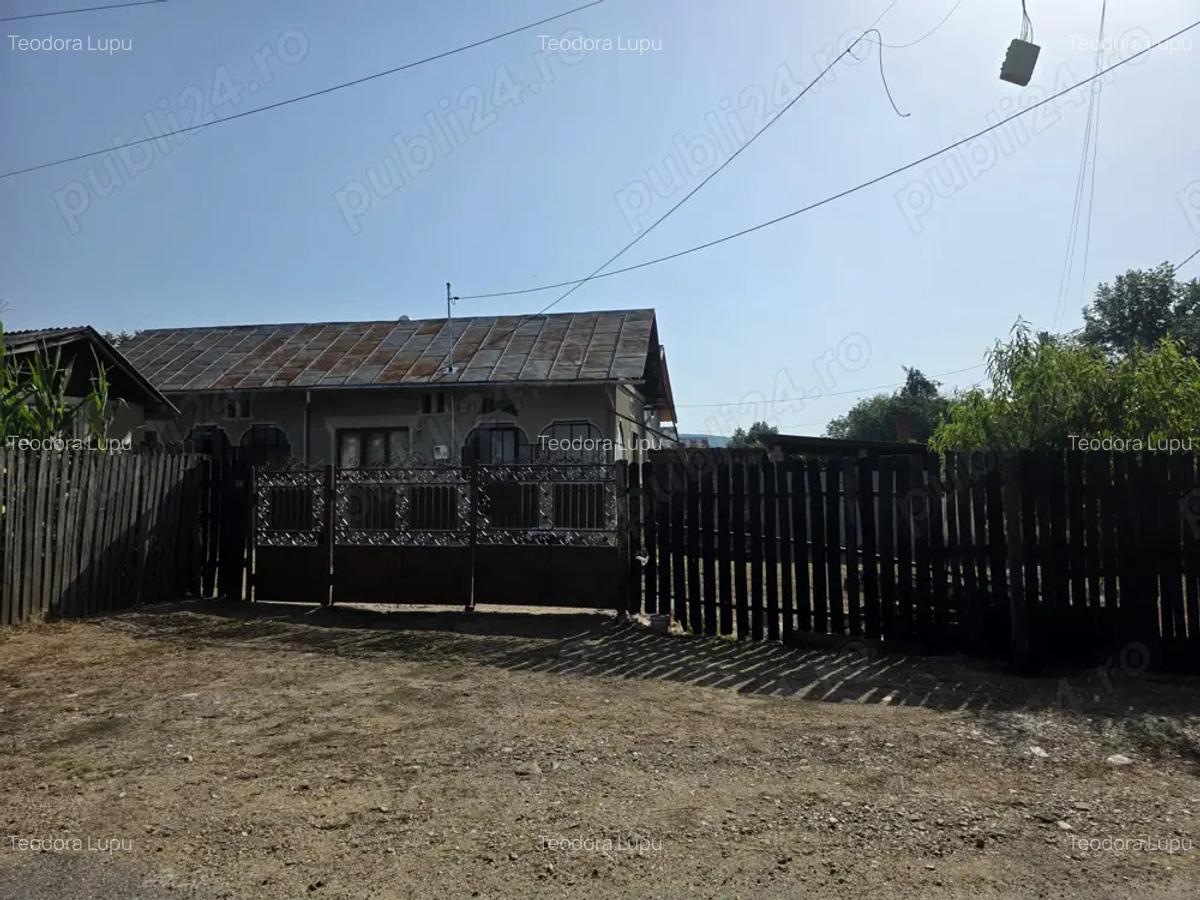 Casa de vanzare, Mane?ti Jude?ul Dambovi?a - 3