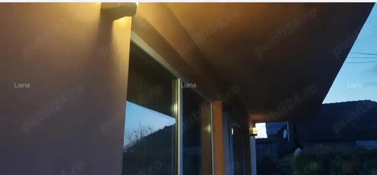 Vand casa cu etaj in localitatea Lapu?nic - 4