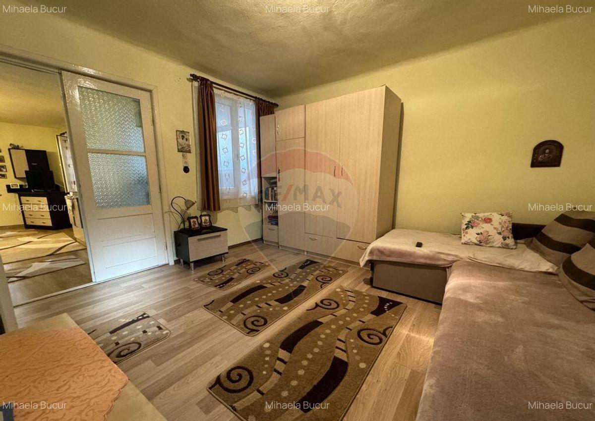 Casa in cartierul Vasia - 3 Casa in cartierul Vasia - 3