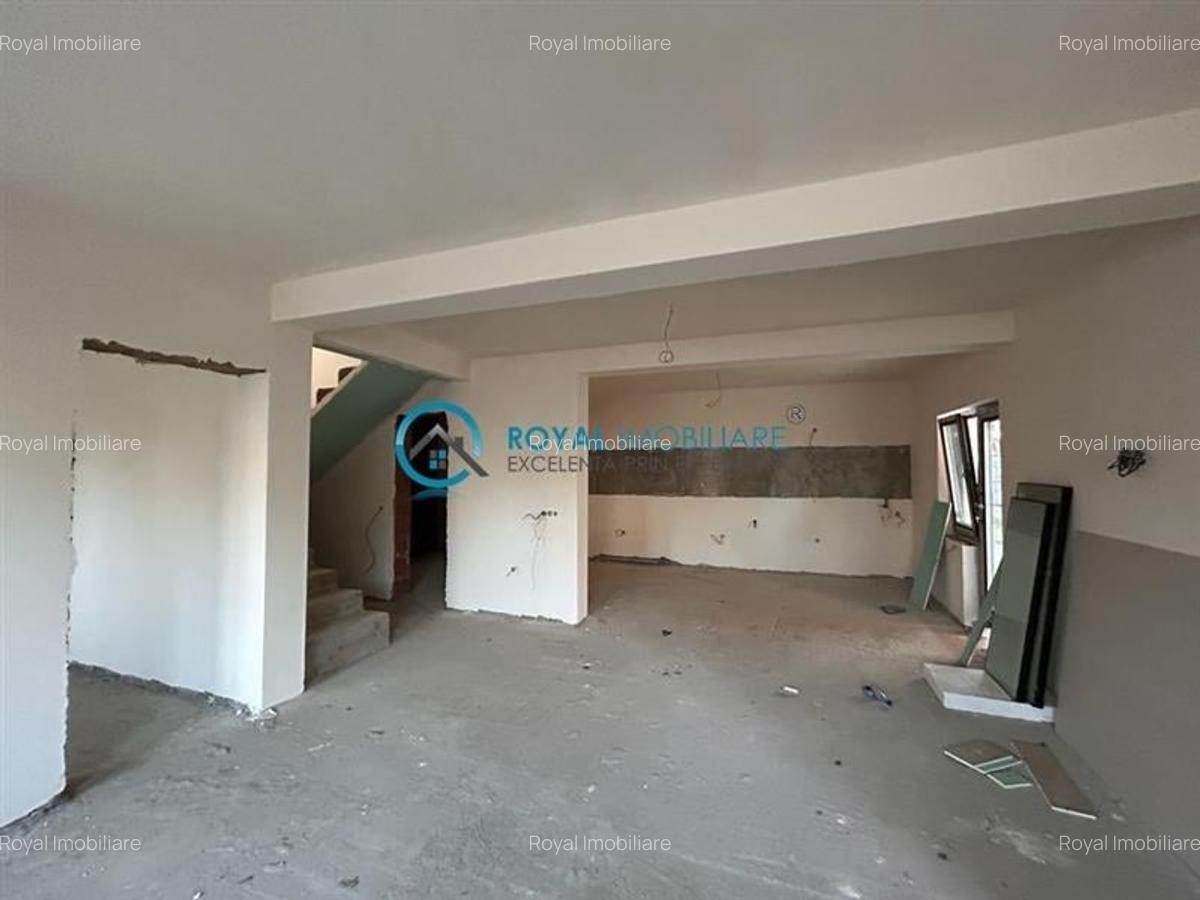 Royal Imobiliare - Vanzari Vile Noi zona Paulesti - 3