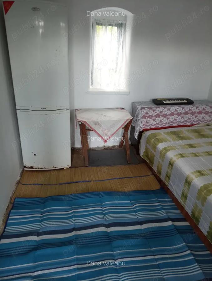 Casa ?i teren intravilan + teren extravilan - 10