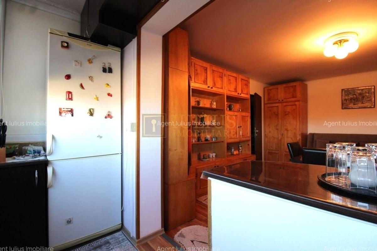 Apartament spatios, 3 camere, semidecomandat, Calea Buziasului - 16
