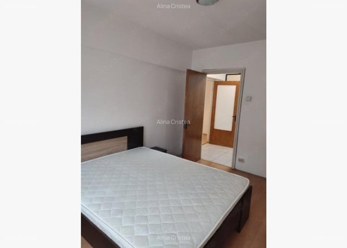 Metrou 1 Decembrie - 2 camere , decomandat - 3