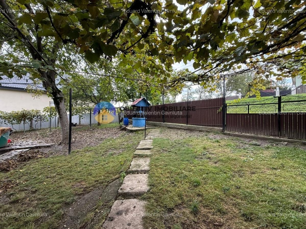 Casa + Teren de vanzare - Comuna Margineni - 4