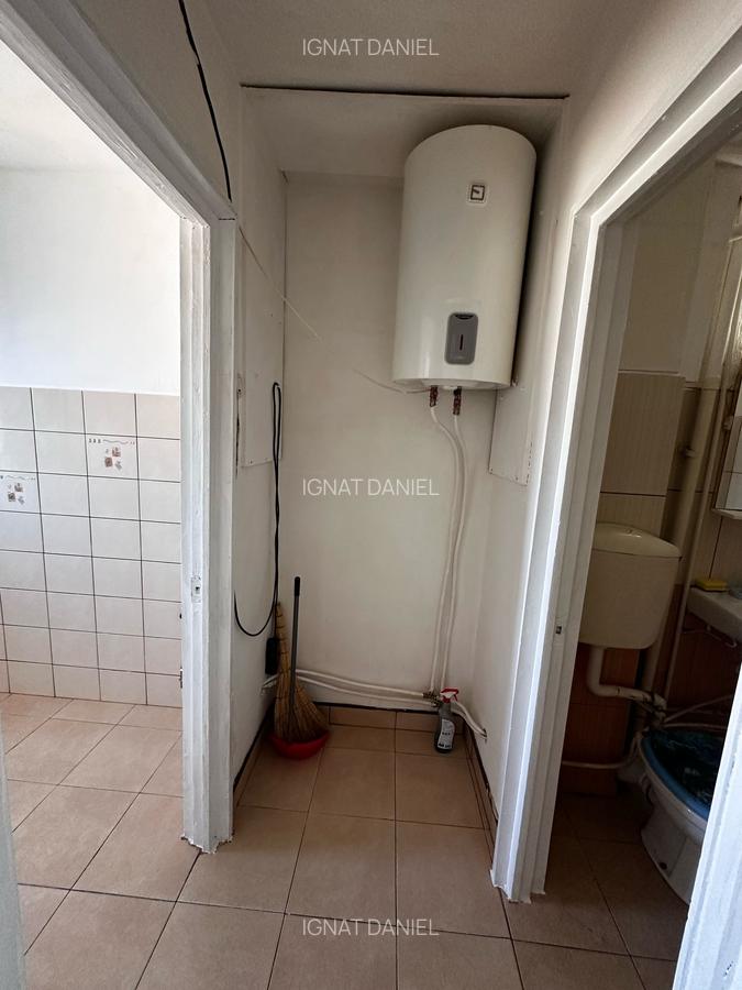 Apartament cu 2 camere, etaj 5/10, zona Tatarasi - 4