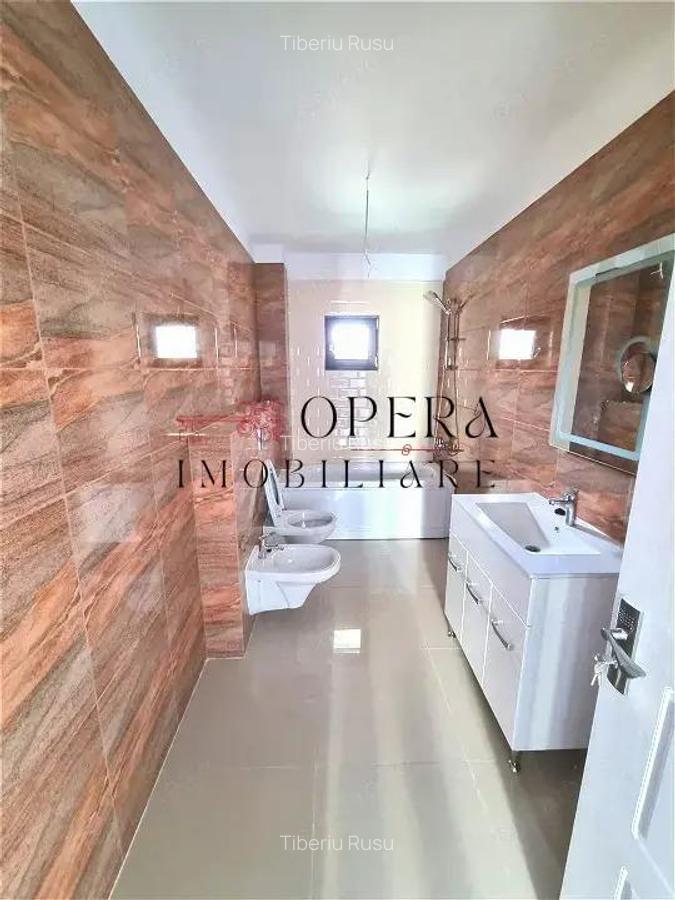 Casa Insiruita, 4 camere, de vanzare, zona Bucium - 7