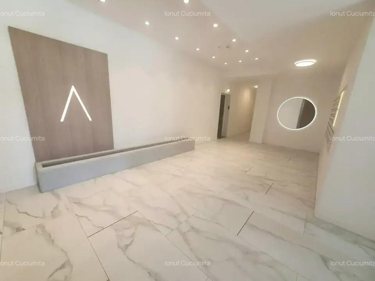 Apartament cu 2 camere, mobilat în 1 Mai - 1