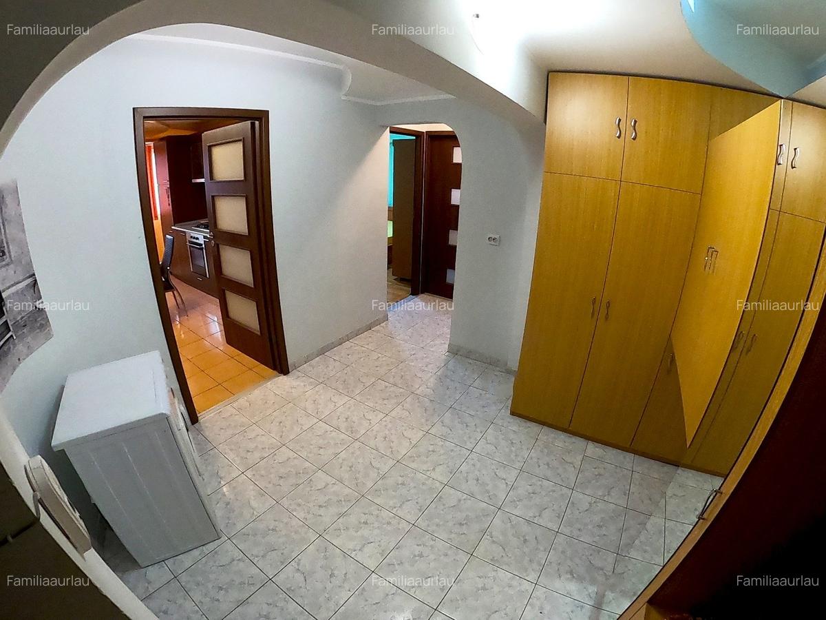 Apartament cu 3 camere decomandat, mobilat în Port - 7