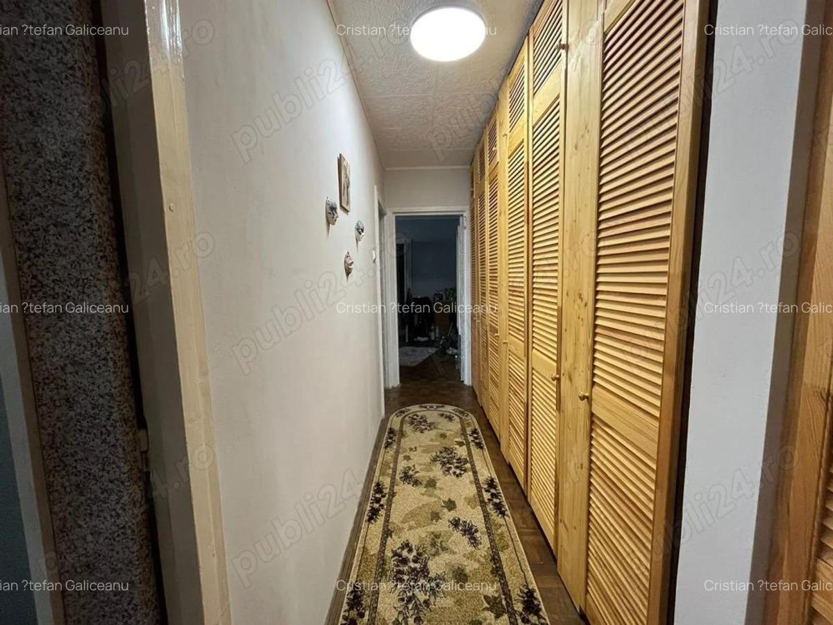 Apartament 3 camere etajul 7 de vanzare, Zona Saturn - 4