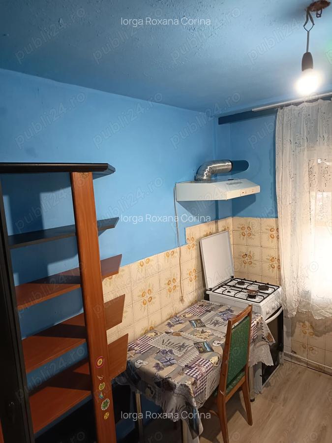 Inchiriez garsoniera - 2