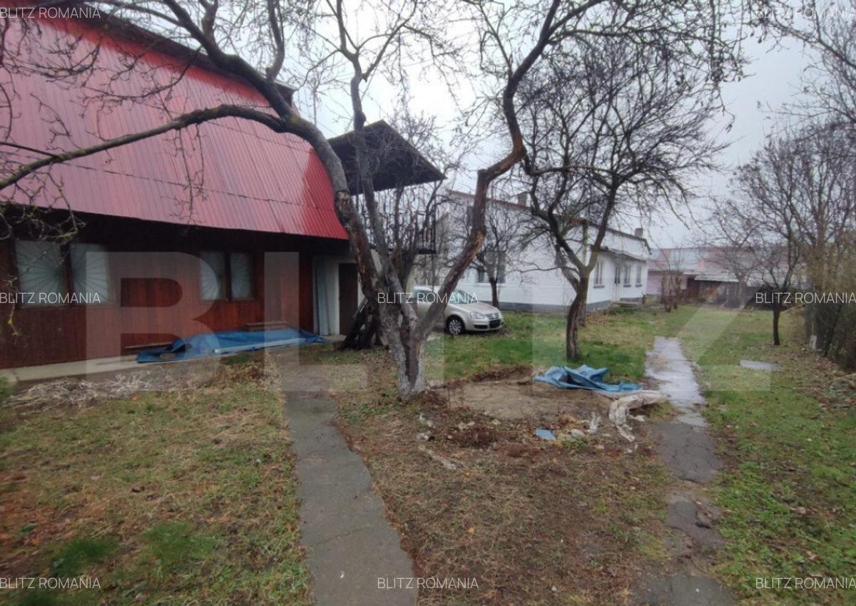 Casa Central in Radau?i, teren 1500 mp - 5