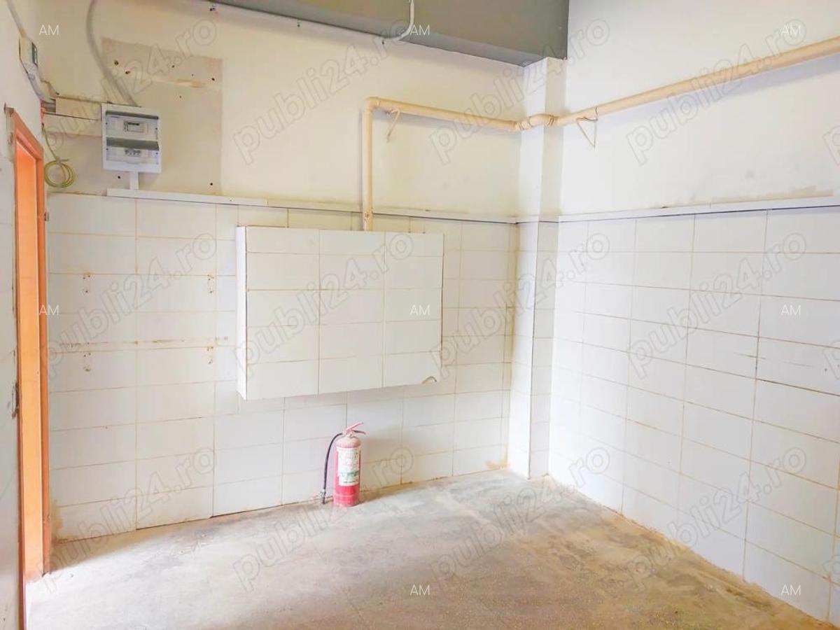 Semicentral - spatiu comercial de 72 de mp. - 3