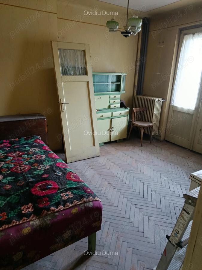 Vind garsoniera 2 camere - 1