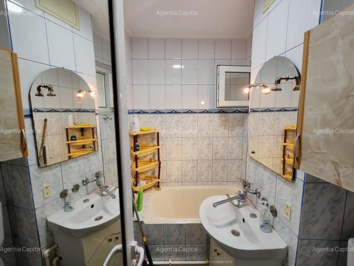 Apartament 3 camere Micro 38 - 4